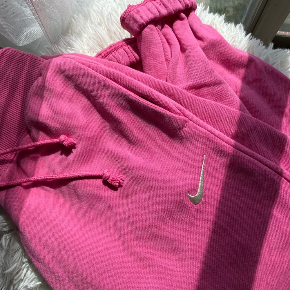 Nike Pink Joggers